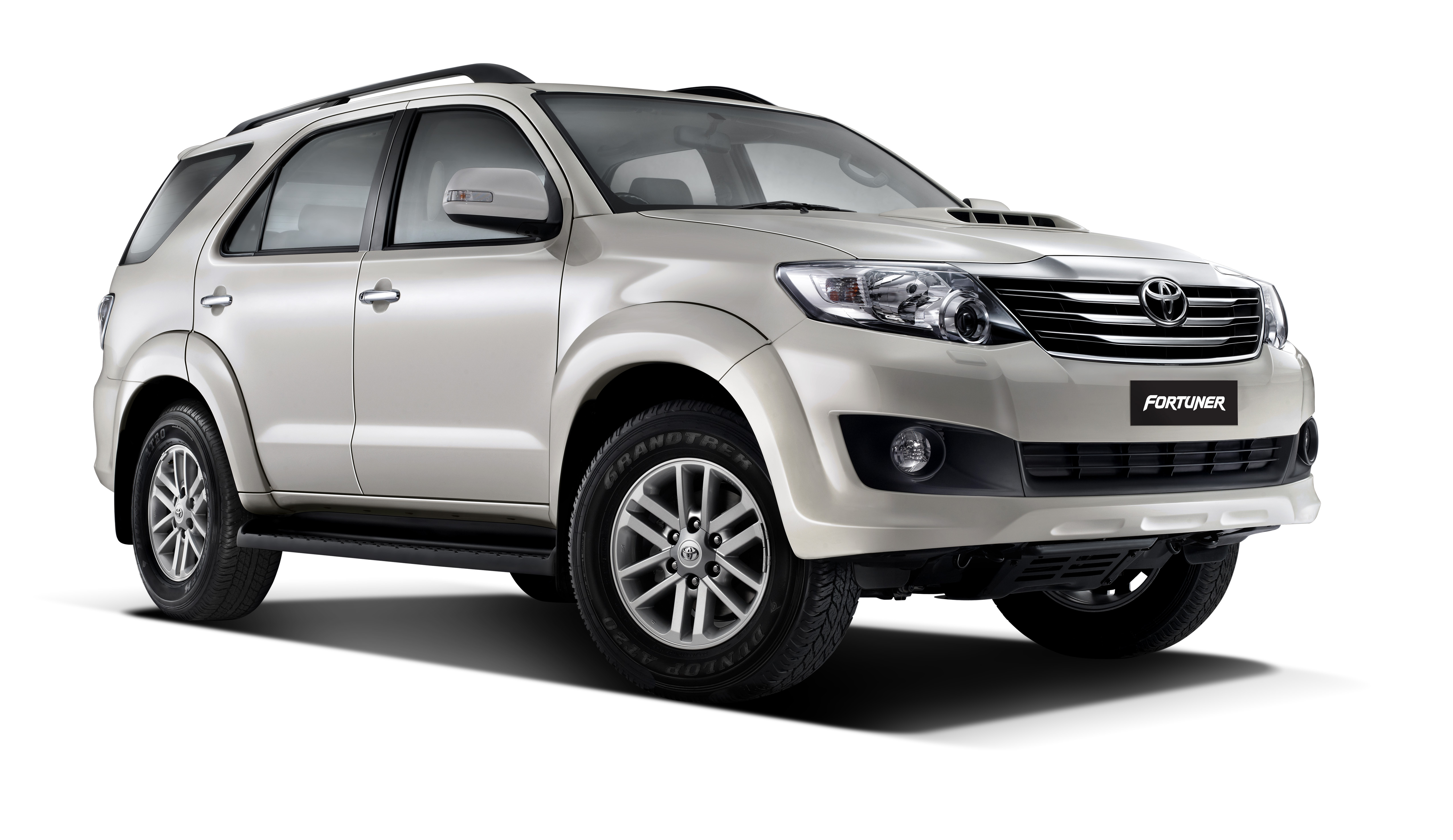 Toyota Fortuner now with five-speed auto - Autocar India